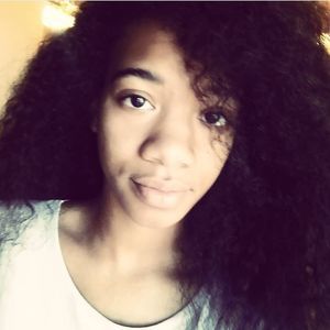 Meet your Posher, Ebony